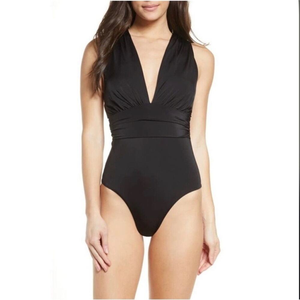 BOGO Chelsea 28 one piece convertible swimsuit Size M Nwot